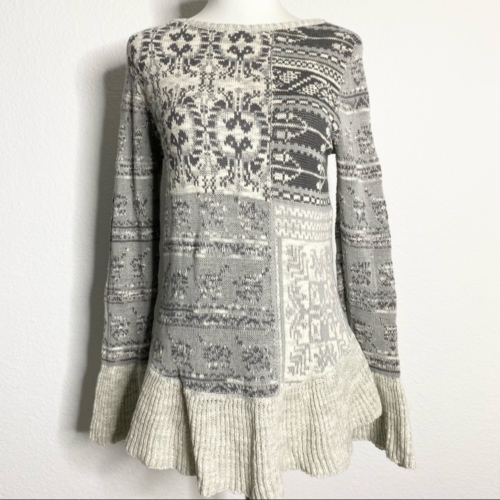 STYLE&CO LONG Gray Sleeve Sweater